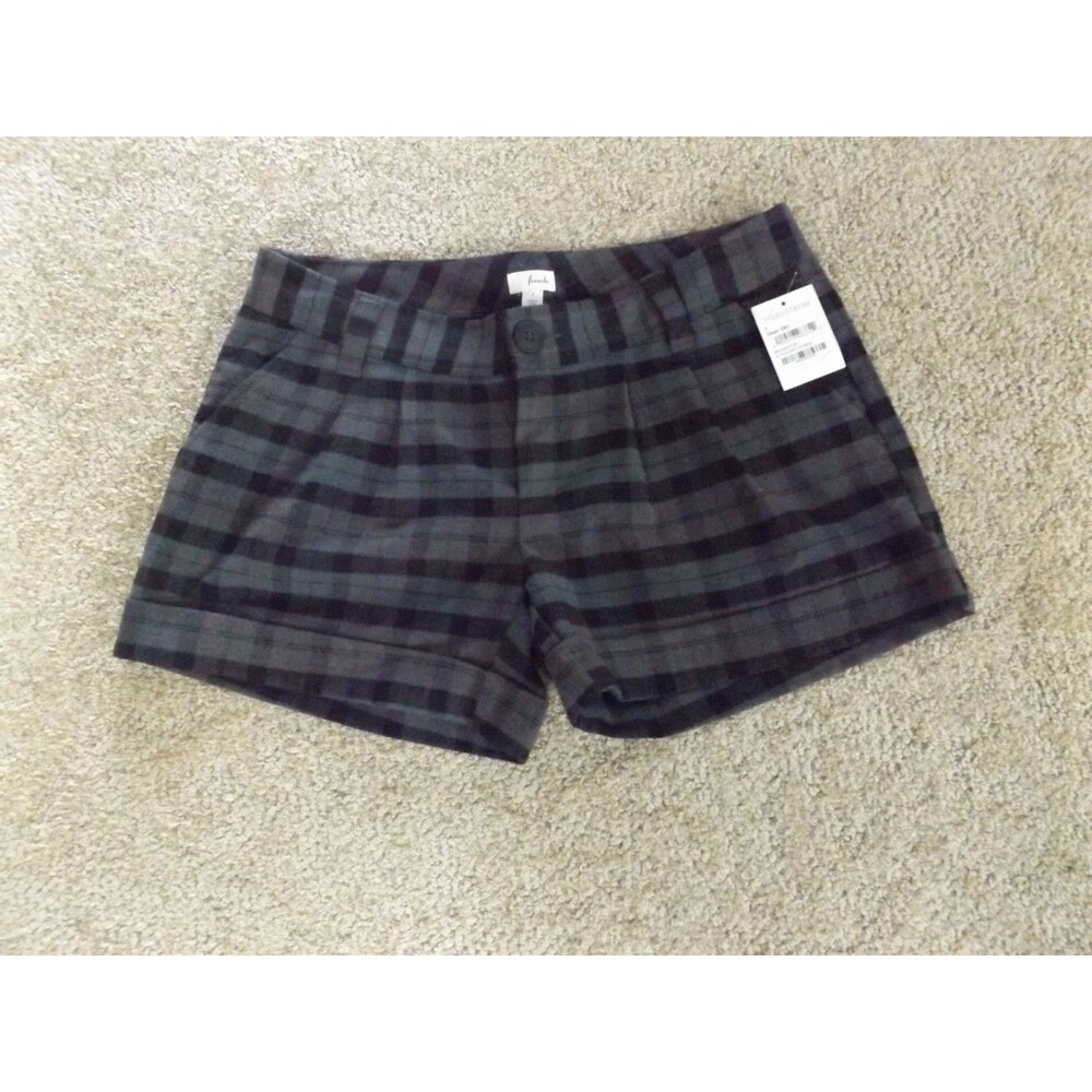 Woman's Casual shorts BY: Frenchi Size:7 Black/Grey Checked New With Tags!